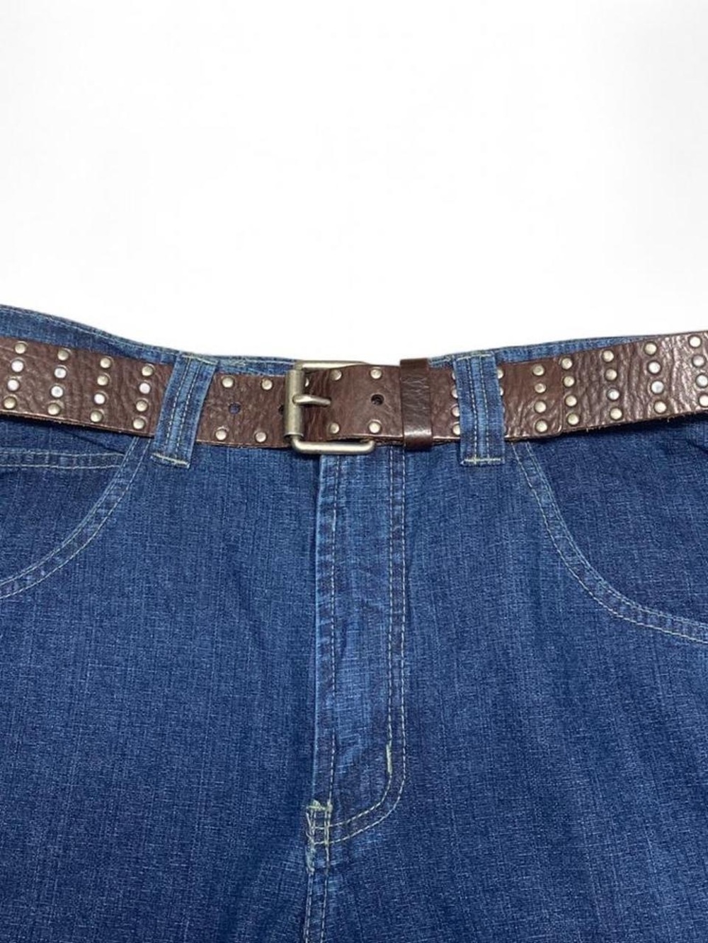 Y2K American eagle brown and silver studded leather belt